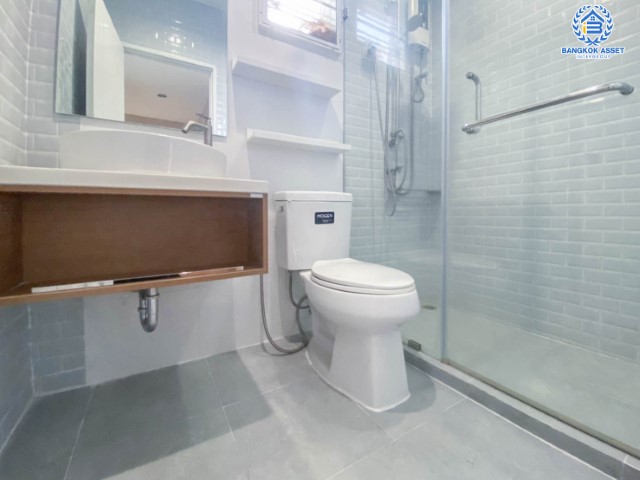 *****ทาวน์เฮ้าส์มือสองย่านนนทบุรี ม.พฤกษาทาวน์เน็กซ์ ติวานนท์-พระราม5 หลังมุม! เนื้อที่มากถึงเกือบ 23 ตร.ว. ตกแต่งใหม่ ฟังก์ชัน 3 ห้องนอน 2 ห้องน้ำ 1 ที่จอดรถ ตัวบ้านติดสวน อากาศถ่ายเทดี บนทำเลติดถ.นครอินทร์ ใกล้รถไฟฟ้าสายสีม่วง "สถานีตลาดบางใหญ่" และทางด่วน